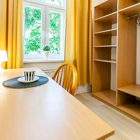 Апартаменти Mieszkanie 3-pokojowe W Centrum Sopotu - Niepodleglosci 724a *